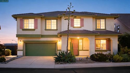 2138 Yellow Rose Cir, Fairfield, CA, 94534-3485 | Card Image