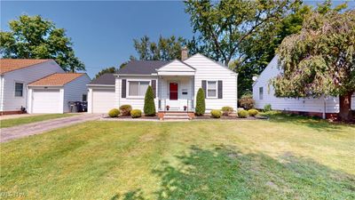 5253 Bridgewater Road, House other with 2 bedrooms, 1 bathrooms and null parking in Lyndhurst OH | Image 2