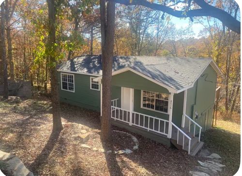 8016 Gum Lane, Rogers, AR, 72756 | Card Image
