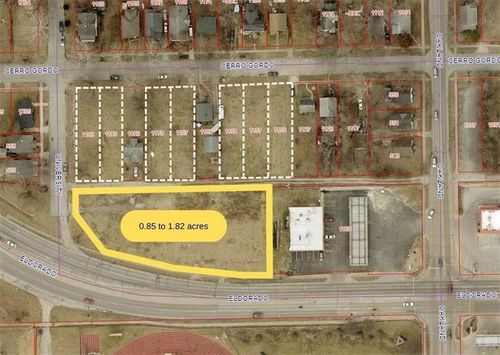 1166 W Eldorado St, Decatur, IL, 62522-2016 | Card Image