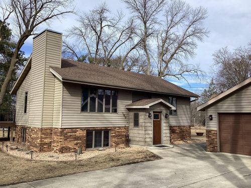 160 4th Pl Se, Glenville, MN, 56036-9783 | Card Image