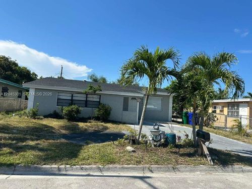 3021 Nw 7th Ct, Fort Lauderdale, FL, 33311-6603 | Card Image