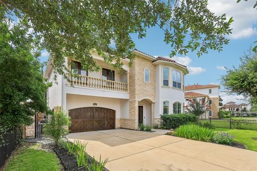 5533 Navarro St, Houston, TX, 77056-6234 | Card Image