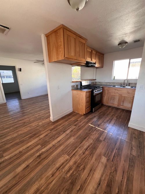 249 W Cedar Street, Maxwell, CA, 95955 | Card Image