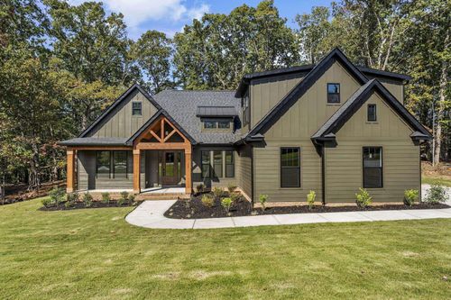379 Fish Road Estates Ln, Ridgeville, SC, 29472-7257 | Card Image