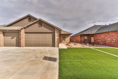 11907 Evanston Ave, Lubbock, TX, 79424-1481 | Card Image