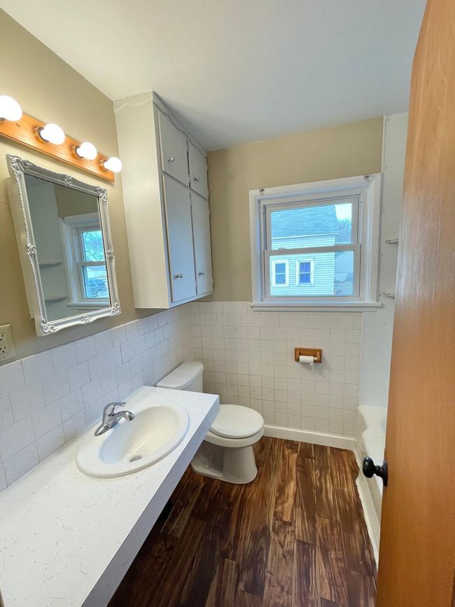 421 W Van Dusen St, House other with 5 bedrooms, 2 bathrooms and null parking in Springfield MN | Image 31