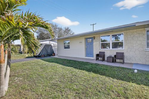 4998 Sw 92nd Ter, Cooper City, FL, 33328-3532 | Card Image