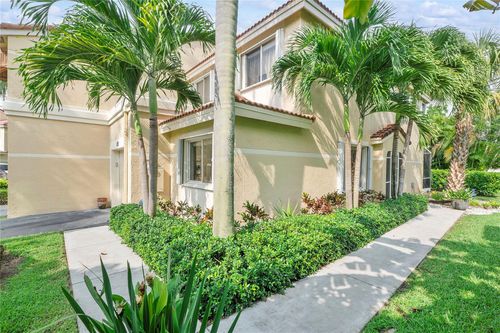 3441-3441 Deer Creek Palladian Cir, Deerfield Beach, FL, 33442-7947 | Card Image