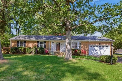 4220 Quince Rd, Portsmouth, VA, 23703-1625 | Card Image