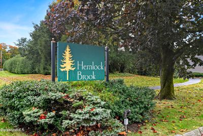 231 S Hemlock Ln, Condo with 3 bedrooms, 2 bathrooms and 2 parking in Williamstown MA | Image 2