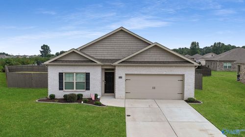 26448 Lochlan Cir, Athens, AL, 35613-7494 | Card Image