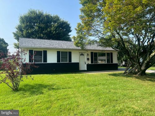 211 N Brownleaf Rd, NEWARK, DE, 19713-3311 | Card Image