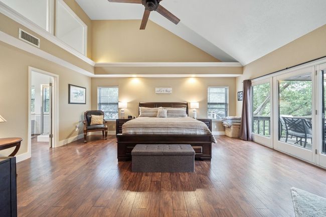 Massive Primary with deck access and great natural light. | Image 16