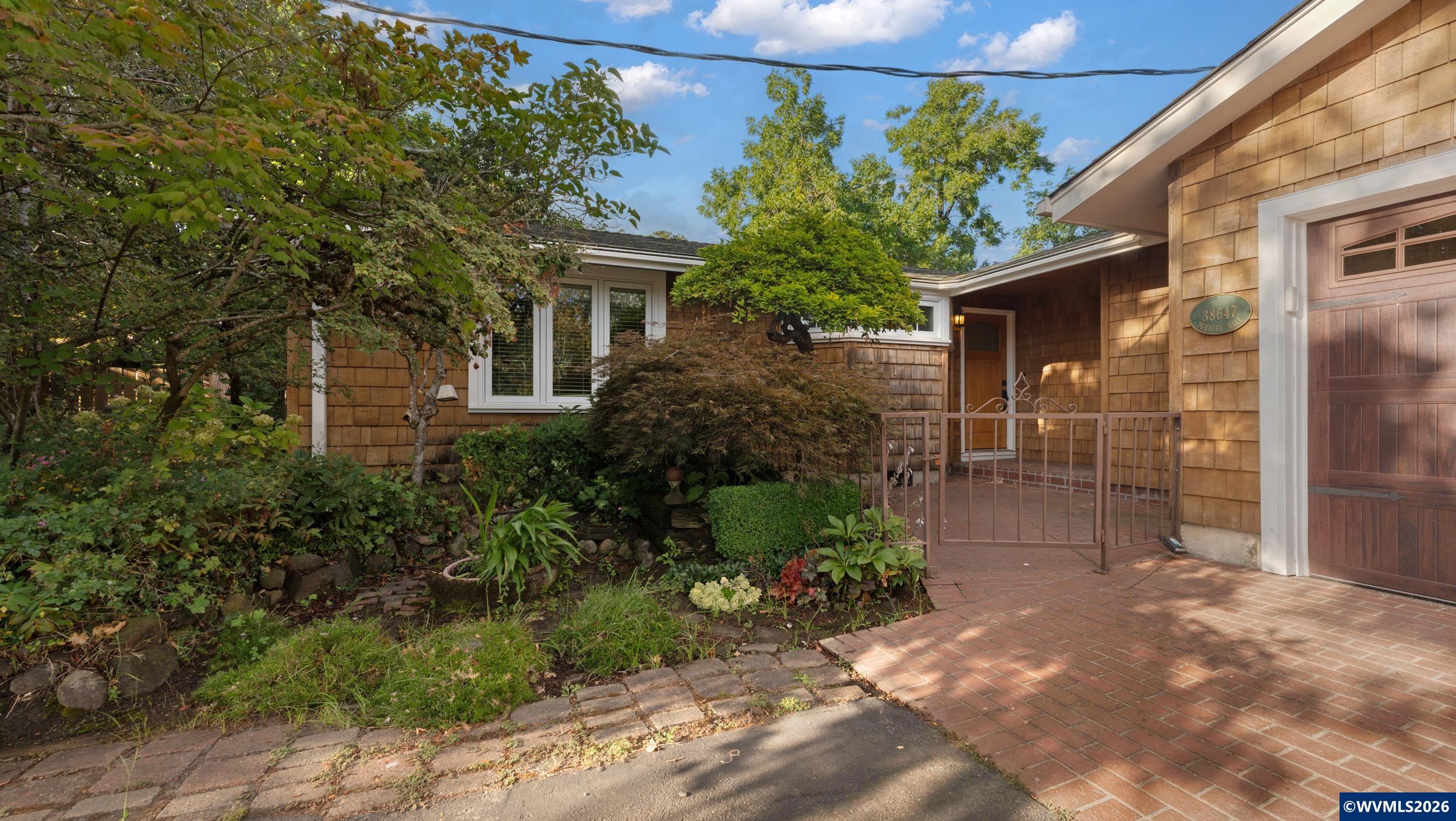 Residential in Albany 3