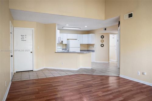 apt-f311-4035 W Mcnab Rd, Pompano Beach, FL, 33069-6527 | Card Image