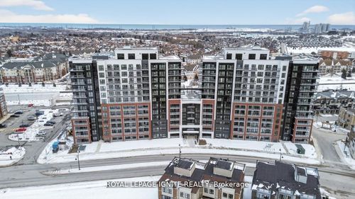1124-51 Clarington Blvd, Bowmanville, ON, L1C7J8 | Card Image