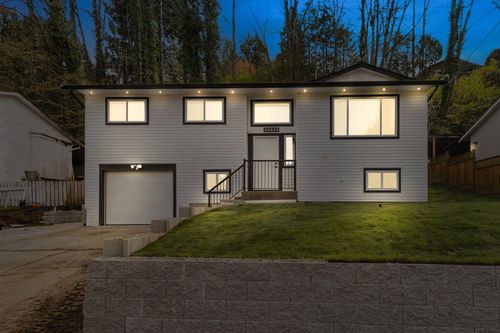 34630 Immel St, Abbotsford, BC, V2S4T7 | Card Image