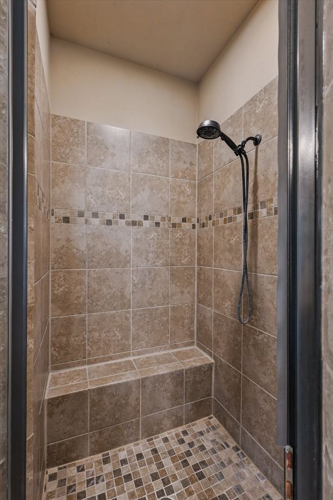 5861 Hayes Rd, House other with 4 bedrooms, 2 bathrooms and null parking in Midlothian TX | Image 15