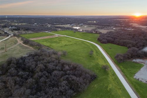 608 Wiesen Way, Bartonville, TX, 76226 | Card Image