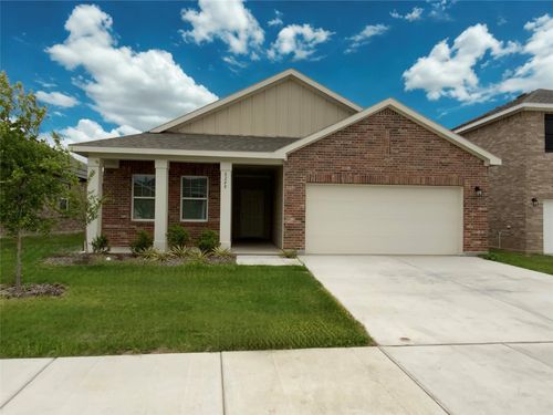 8248 Muscovy Dr, Fort Worth, TX, 76179-4602 | Card Image
