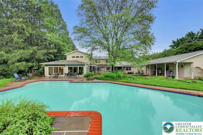 938 Meadow Cir, House other with 5 bedrooms, 5 bathrooms and null parking in BETHLEHEM PA | Image 51