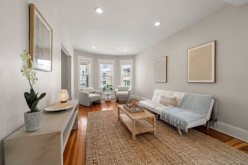 1-8 Fox, Boston, MA, 02122 | Card Image