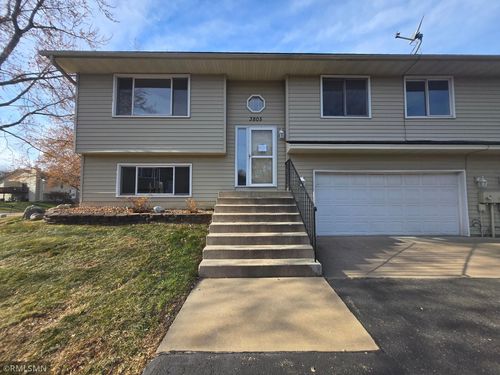 3805 Windcrest Ct, Eagan, MN, 55123-1439 | Card Image