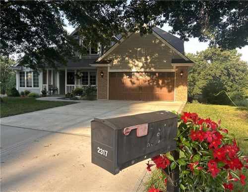 2317 Rhonda Rd, Excelsior Springs, MO, 64024-9776 | Card Image