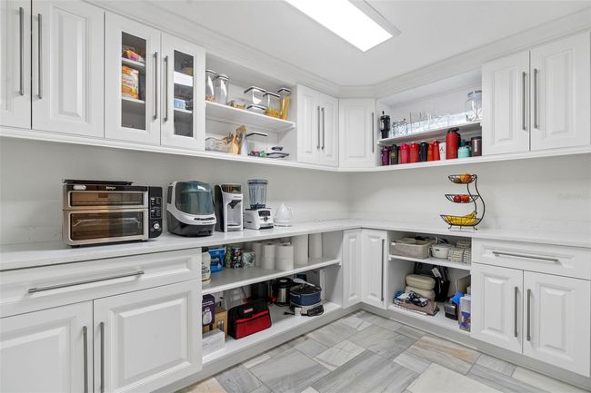 2819 Safe Harbor Dr, House other with 4 bedrooms, 5 bathrooms and null parking in Tampa FL | Image 24