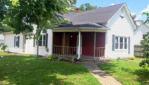757 Vine St, Clinton, IN, 47842-1838 | Card Image