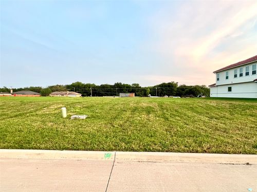 200 Osman Dr, Murphy, TX, 75094-3750 | Card Image