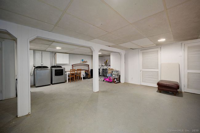 150 Lake Ave, House other with 3 bedrooms, 3 bathrooms and null parking in Trumbull CT | Image 19