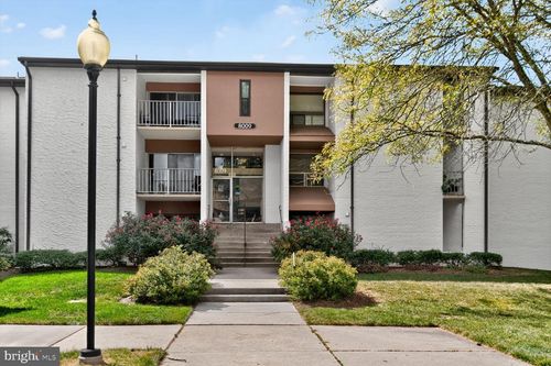 apt-102-8009 Mandan Rd, GREENBELT, MD, 20770-2861 | Card Image