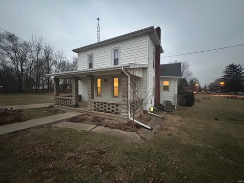 403 S Michigan St, Oxford, IN, 47971-8563 | Card Image