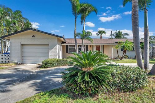 2825 60th St N, ST PETERSBURG, FL, 33710-3345 | Card Image