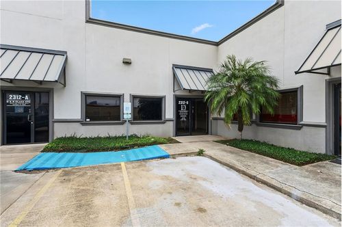 b-2312 S Expressway 83, Harlingen, TX, 78552-7576 | Card Image