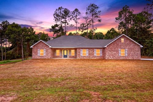 63 China Berry Cir, Carriere, MS, 39426-9342 | Card Image