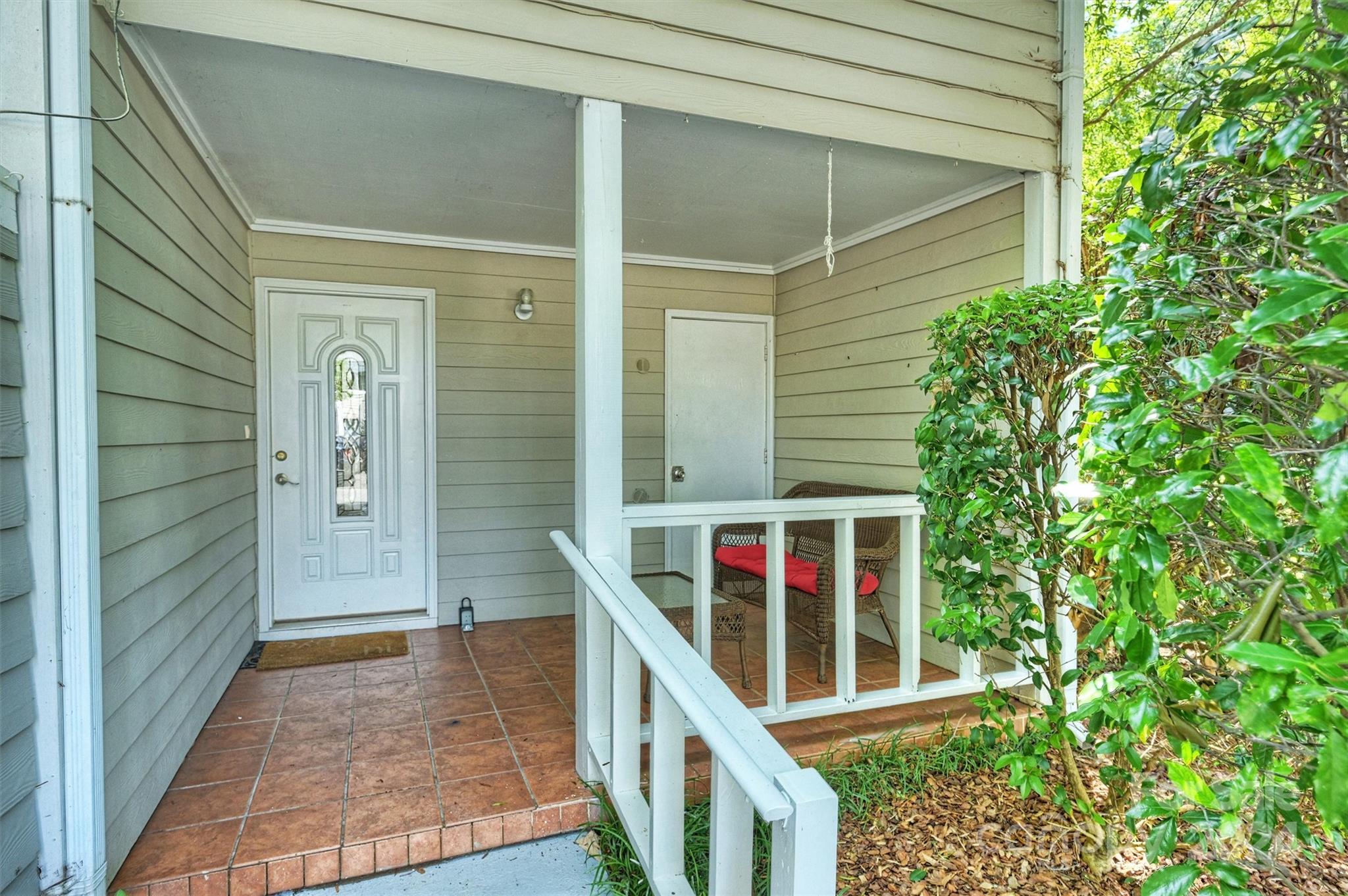 Cricket Lake Dr, Charlotte, NC 28277