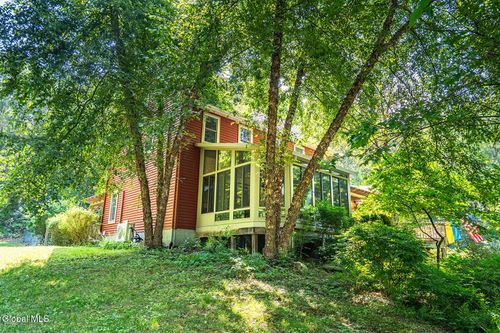 132 Rabbit Rd, Greenwich, NY, 12834-2811 | Card Image