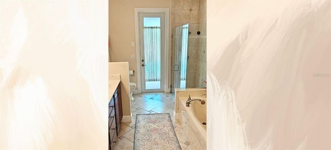 Primary Bathroom | Image 14