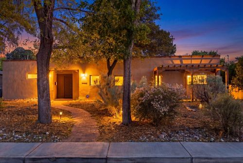 808 Parkland Cir Se, Albuquerque, NM, 87108-3321 | Card Image