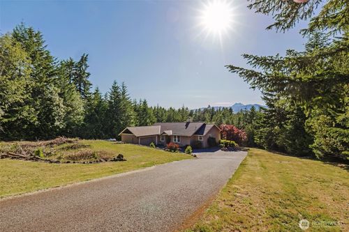 14903 Nw Eagles View Dr, Seabeck, WA, 98380-8631 | Card Image