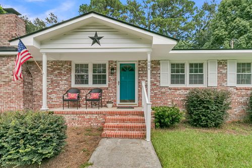 404 Forest Cir, Summerville, SC, 29483-2810 | Card Image