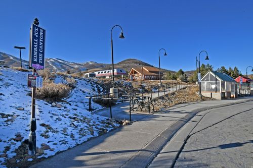 2h-3793 Blackstone Dr, Park City, UT, 84098-6754 | Card Image