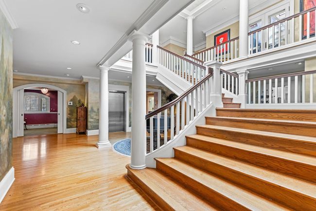 2427 E Lake Of The Isles Pkwy, House other with 4 bedrooms, 8 bathrooms and null parking in Minneapolis MN | Image 19
