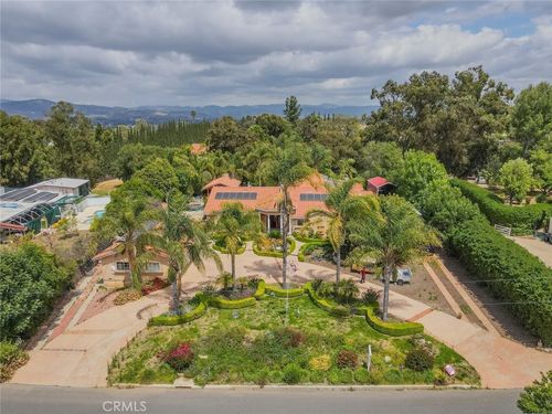 391 Laguna Ter, Simi Valley, CA, 93065-5310 | Card Image