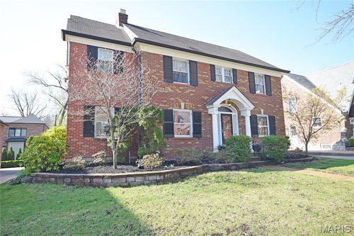 7424 Buckingham Dr, Clayton, MO, 63105-2908 | Card Image