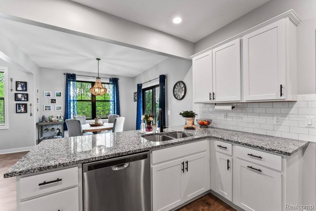 Kitchen | Image 18