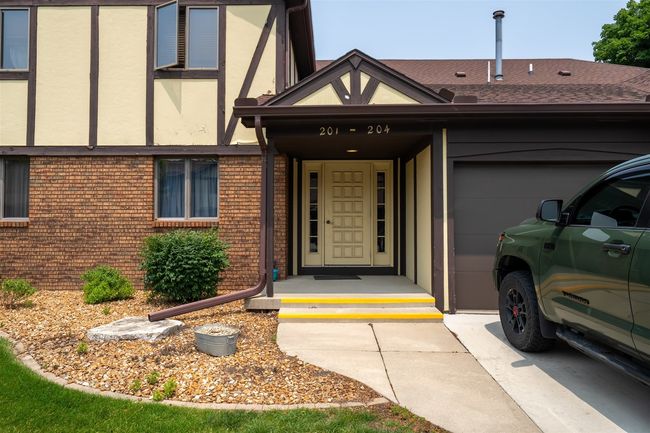 D1 - 201 Carol Ct, Condo with 2 bedrooms, 2 bathrooms and 1 parking in Pontiac IL | Image 29